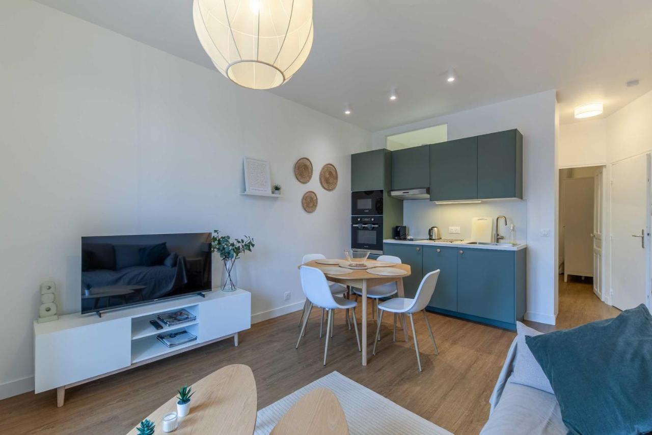 2-Bedroom Apartment With Balcony Near Hippodrome Deauville Dış mekan fotoğraf